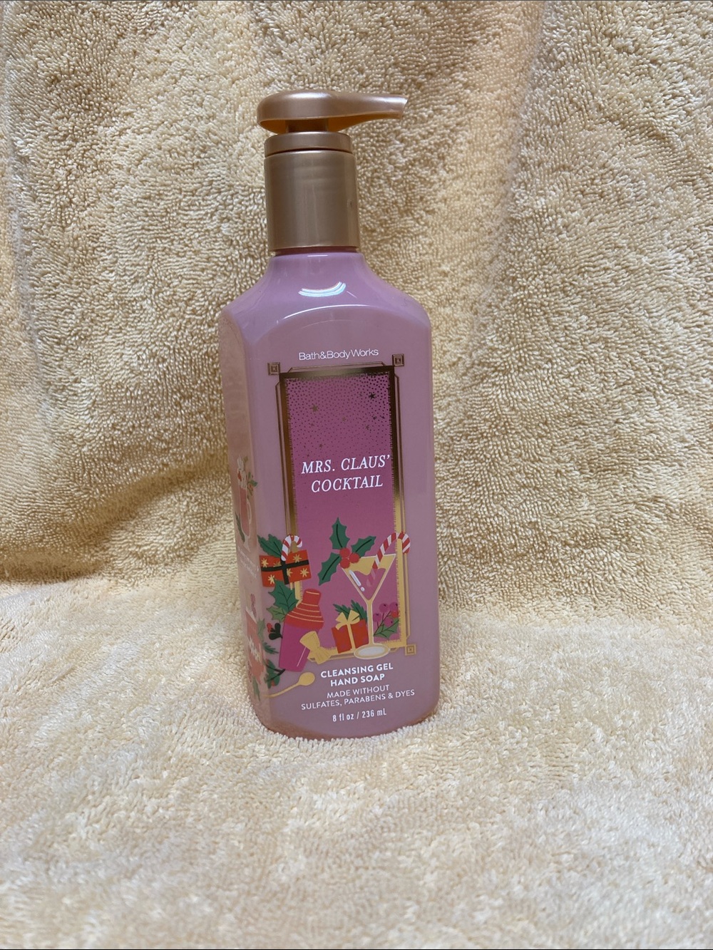 Bath & Body Works Mrs. Claus' Cocktail Cleansing Gel Hand Soap - Pink